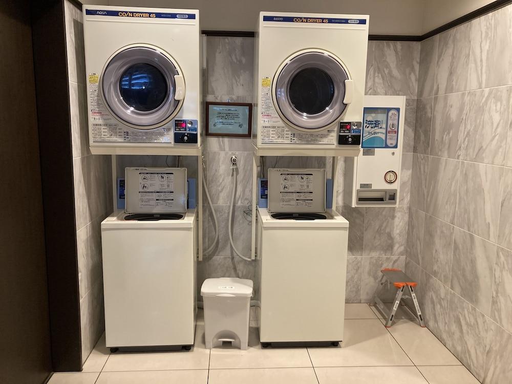 東横inn名古屋栄 3*
